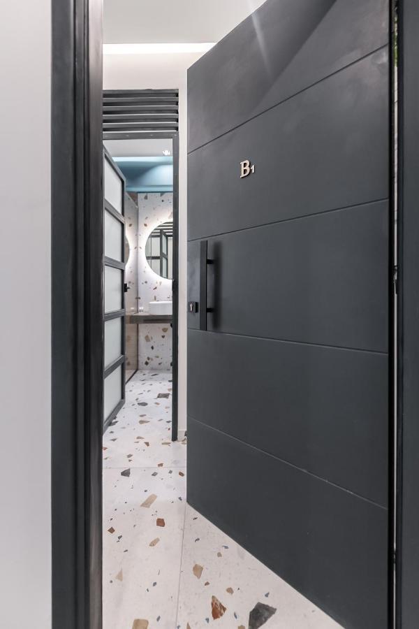 Furla Suites Athens Exterior photo